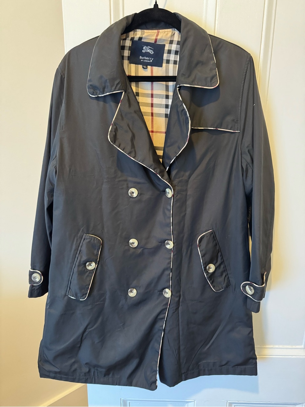 Vintage Burberry Navy Trench Coat with Signature Check Lining XXL